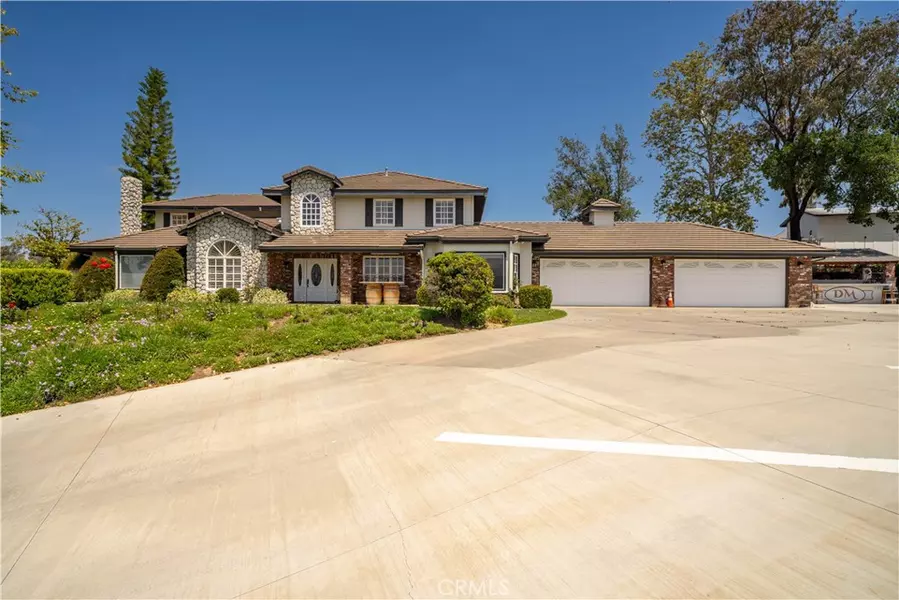 34150 Pauba RD, Temecula, CA 92592