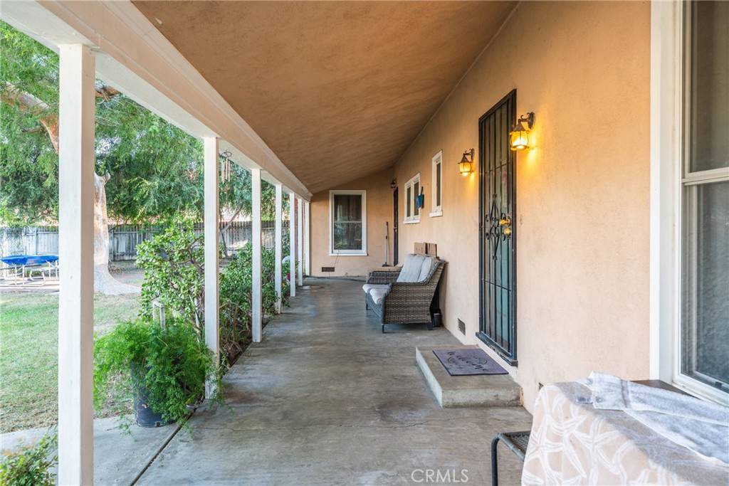 Bloomington, CA 92316,751 S Linden AVE