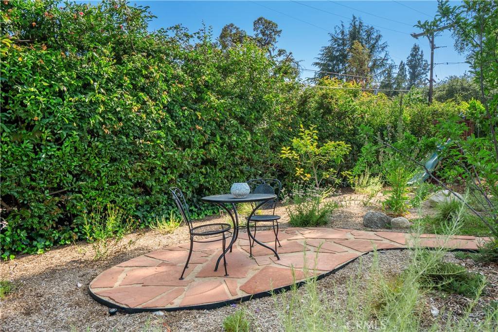La Canada Flintridge, CA 91011,1247 Journeys End DR
