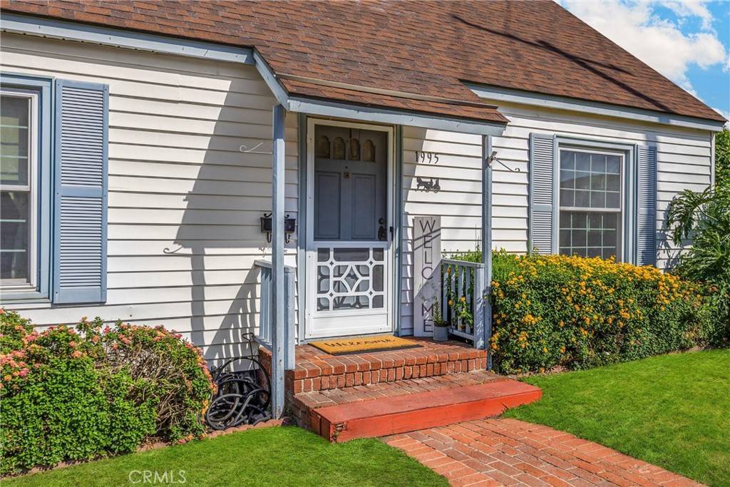 1995 Cadillac DR, Pomona, CA 91767