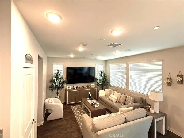 Upland, CA 91784,1608 Shaw PL
