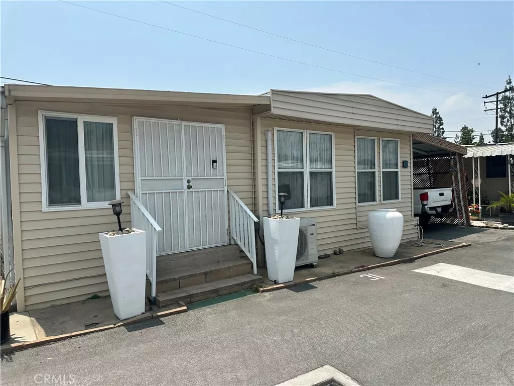 Duarte, CA 91010,1030 Bradbourne AVE #31