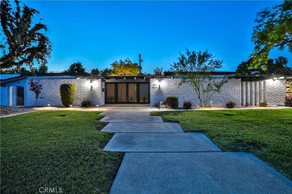 315 Teasdale DR, Claremont, CA 91711