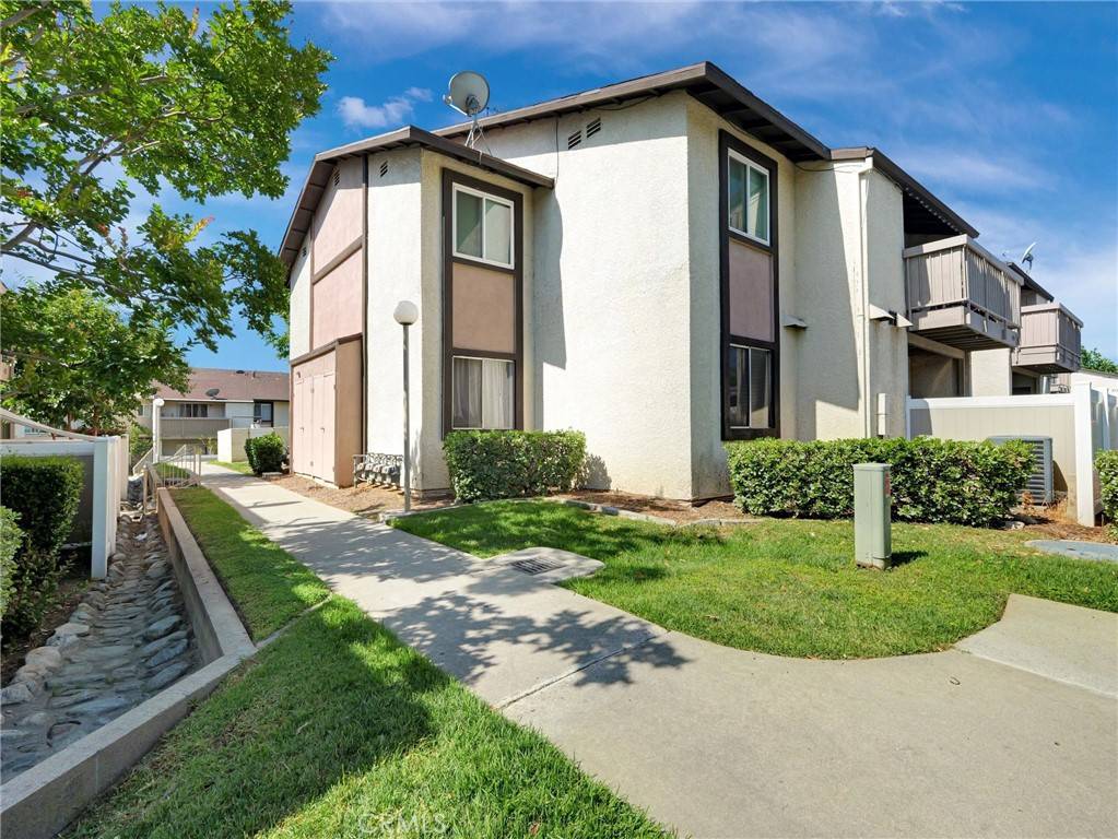 Rancho Cucamonga, CA 91701,8990 19th ST #426
