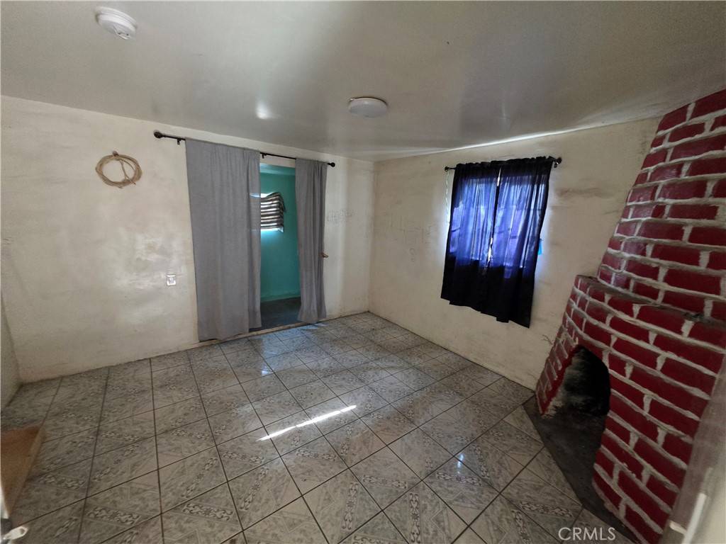 San Bernardino, CA 92407,2688 N Macy ST