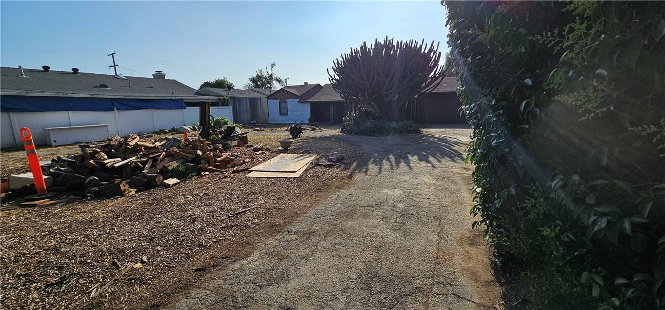 El Monte, CA 91732,5319 Durfee AVE