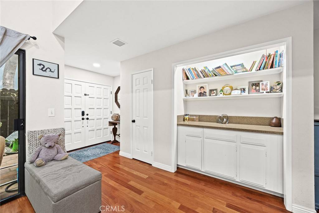 South Pasadena, CA 91030,402 El Centro ST #13