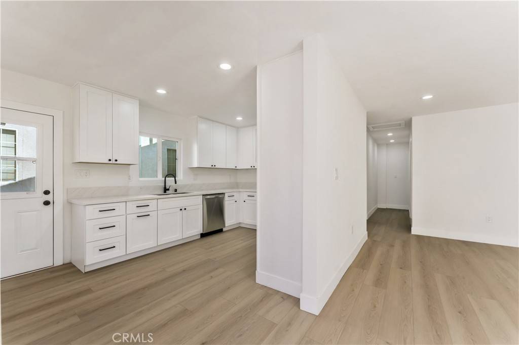 San Bernardino, CA 92404,7149 Fairfax DR