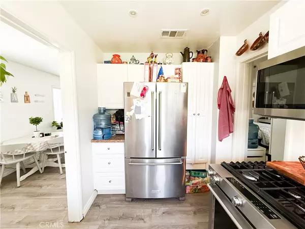 San Bernardino, CA 92405,858 Bussey ST