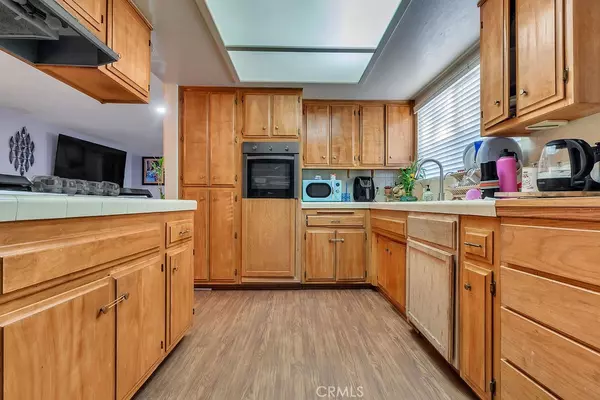 Palmdale, CA 93550,1116 E Ave R