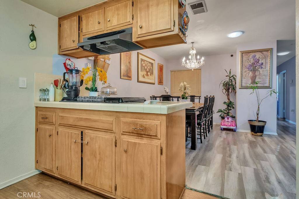 Palmdale, CA 93550,1116 E Ave R