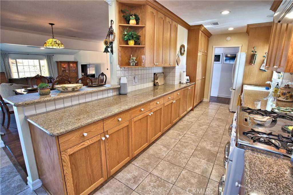 Glendora, CA 91741,358 N Grand AVE