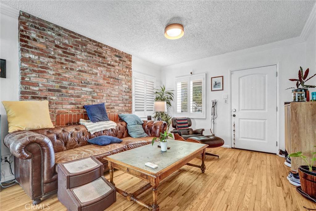 Long Beach, CA 90805,275 E Bort ST