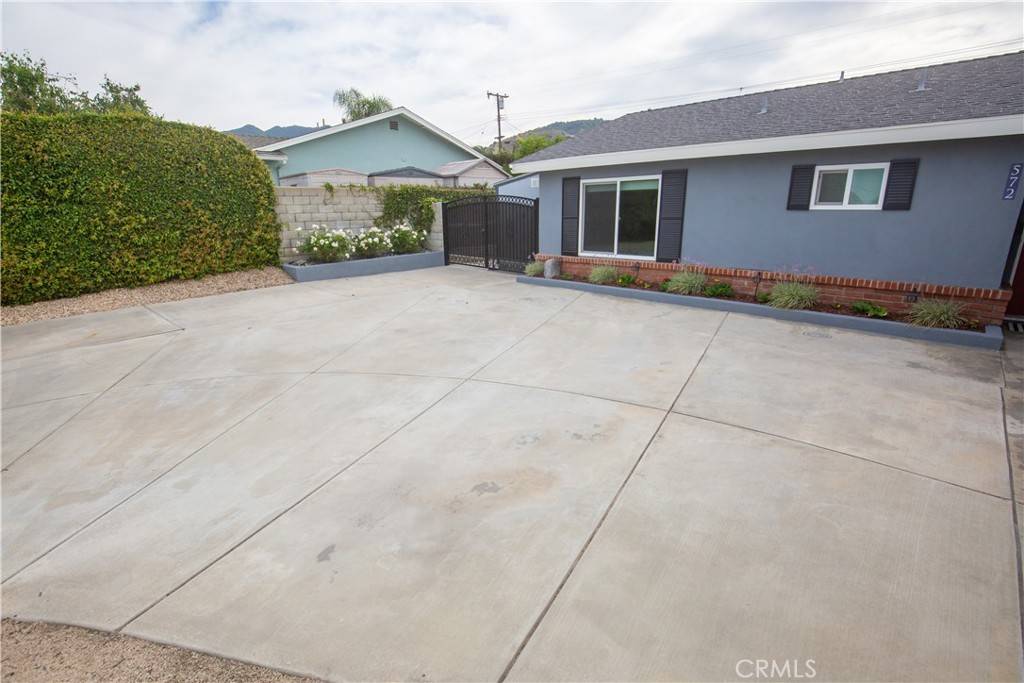 Glendora, CA 91741,572 Willowgrove AVE