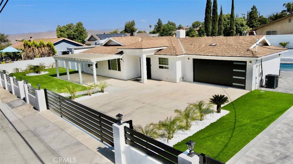 7401 Liberty AVE, Corona, CA 92881