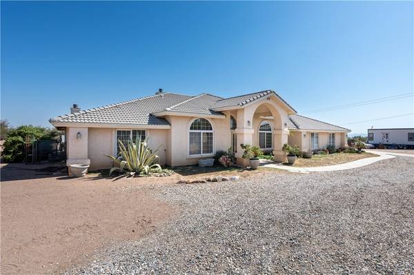 Phelan, CA 92371,9098 Rattlesnake RD