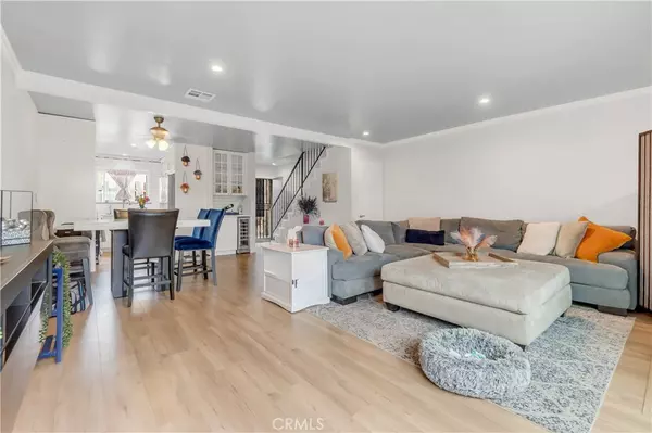Inglewood, CA 90302,534 E Hazel ST #5