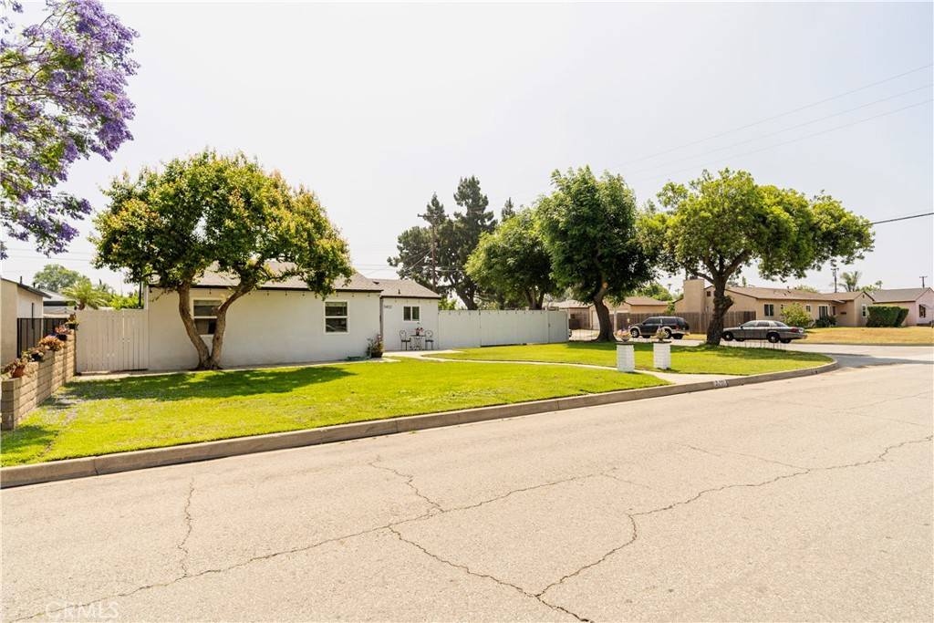 Covina, CA 91722,5402 N Fairvalley AVE