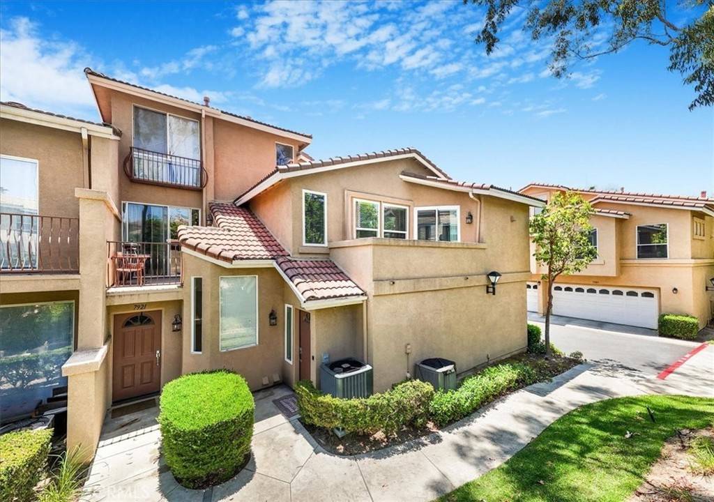 7919 E Monte Carlo AVE, Anaheim Hills, CA 92808