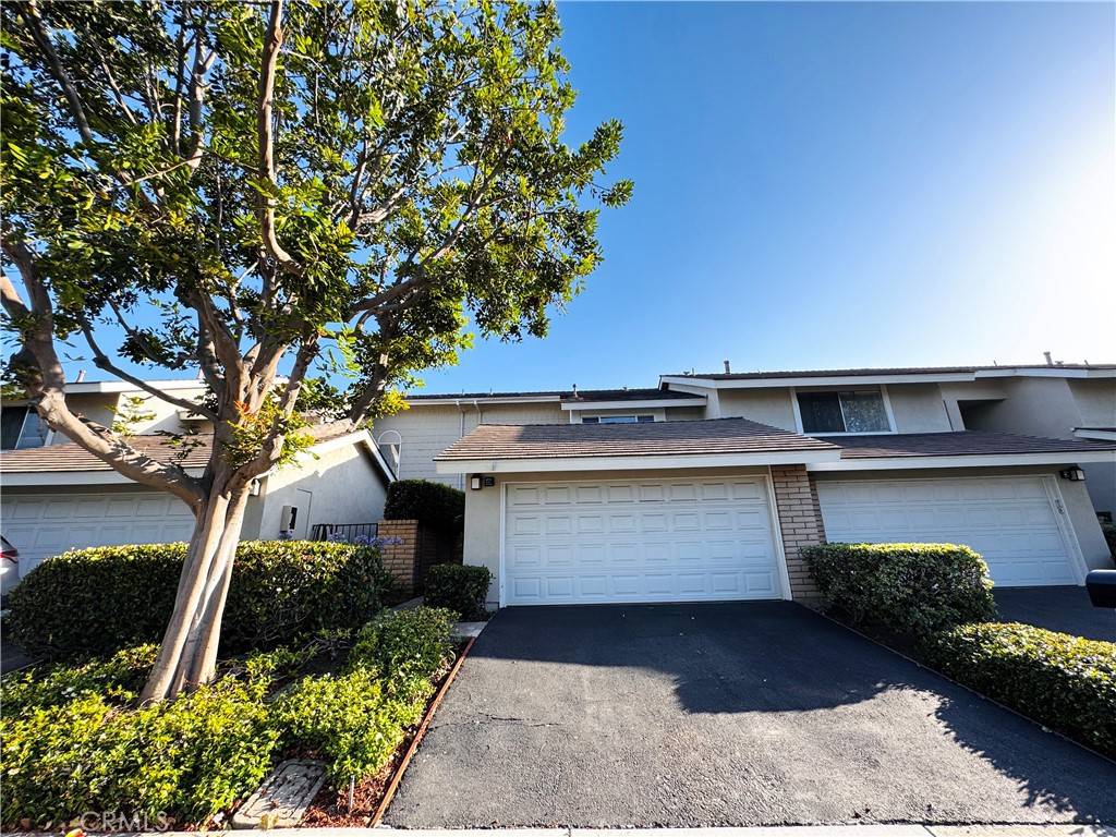 136 Briarwood #50, Irvine, CA 92604