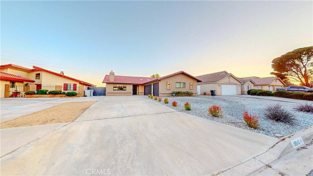 Victorville, CA 92395,18545 Mountain Meadows DR