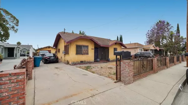 Cudahy, CA 90201,3902 Live Oak ST