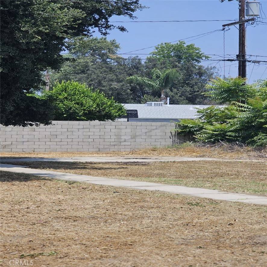 San Bernardino, CA 92405,934 W 28th ST