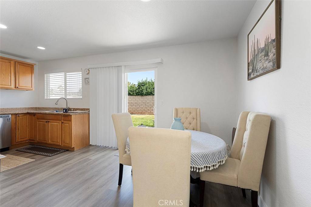 Riverside, CA 92503,9595 Altadena DR