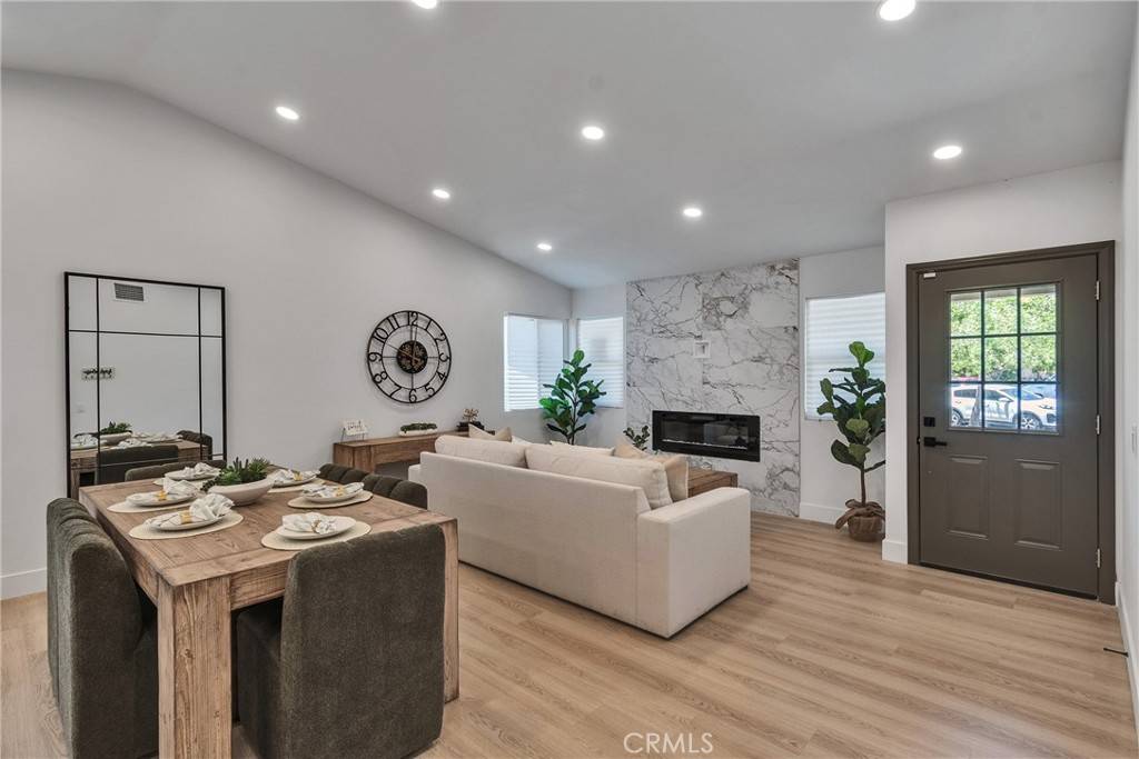 Fontana, CA 92336,16409 Barbee ST
