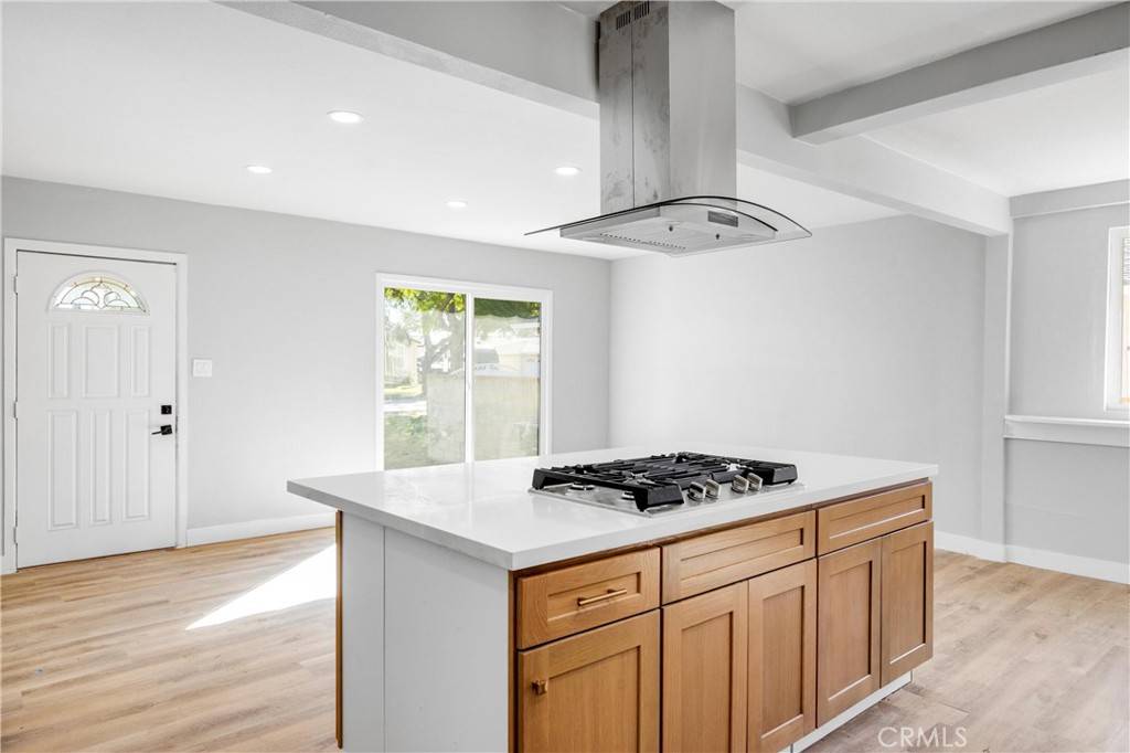 La Mirada, CA 90638,12119 Los Coyotes AVE