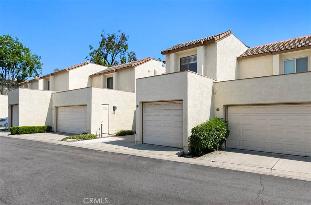 Claremont, CA 91711,730 Mansfield DR