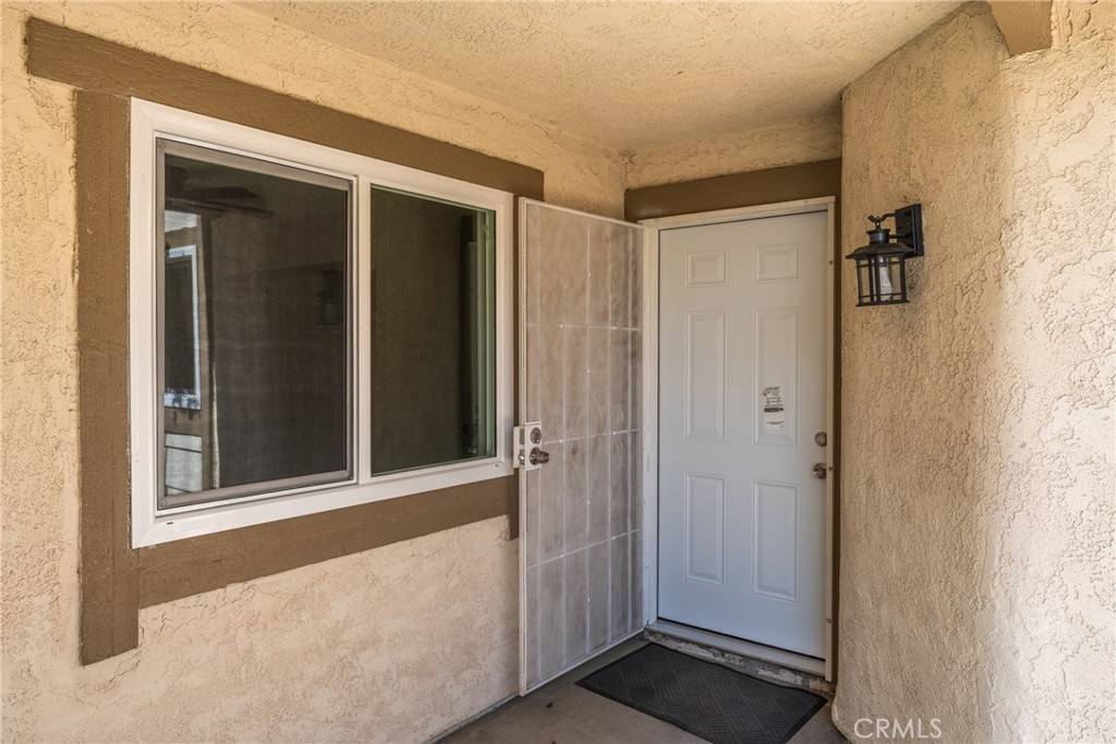 Colton, CA 92324,1290 N Coral Tree RD