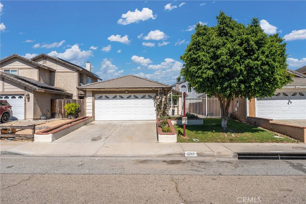 1290 N Coral Tree RD, Colton, CA 92324