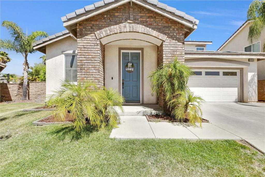 Corona, CA 92883,24934 Pine Creek LOOP