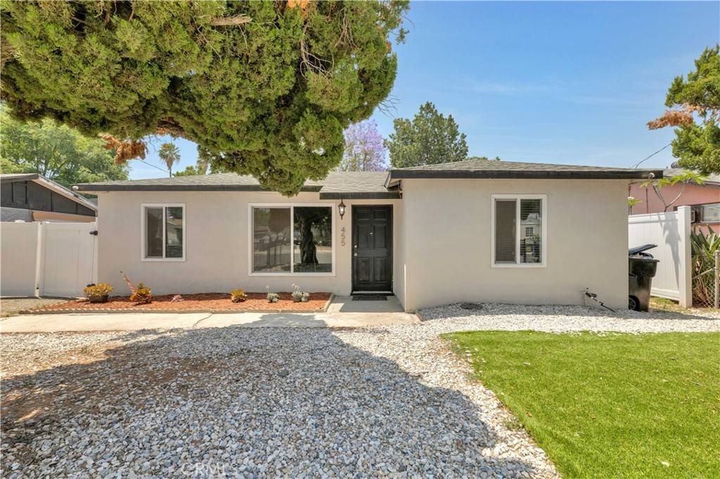 455 E Wilson ST, Rialto, CA 92376