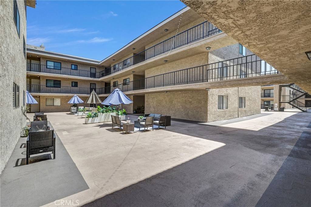 Seal Beach, CA 90740,12400 Montecito RD #208