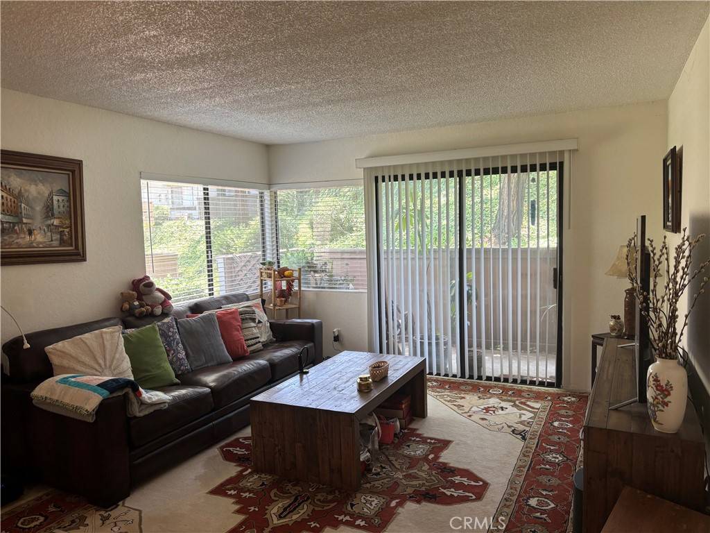 Diamond Bar, CA 91765,22840 Hilton Head #129