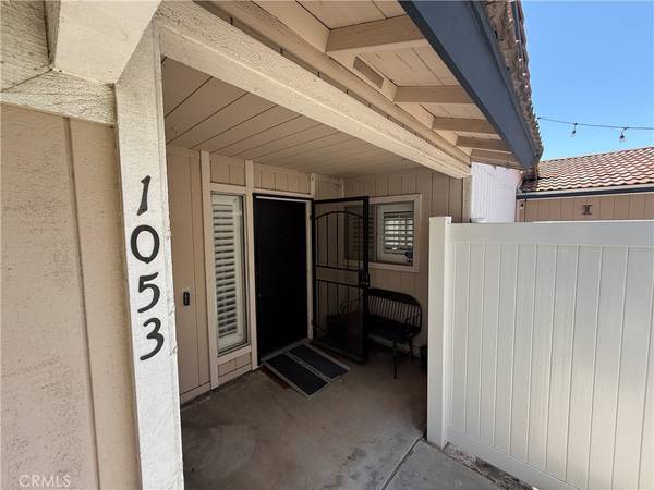 Corona, CA 92882,1053 Border AVE
