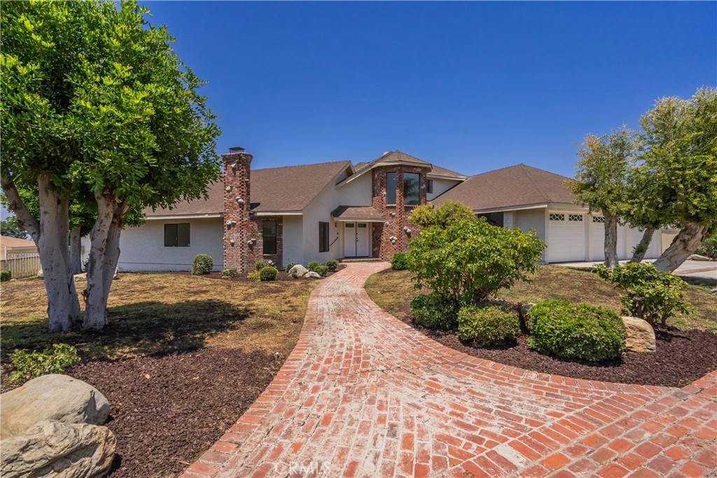 West Covina, CA 91791,3233 E Cameron AVE