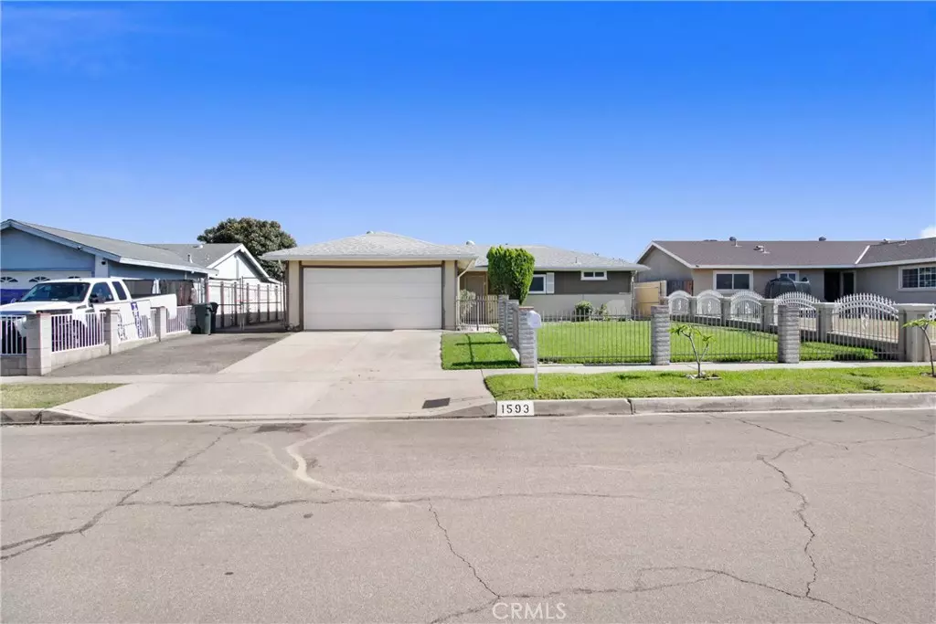 Bloomington, CA 92316,1593 W Carter ST