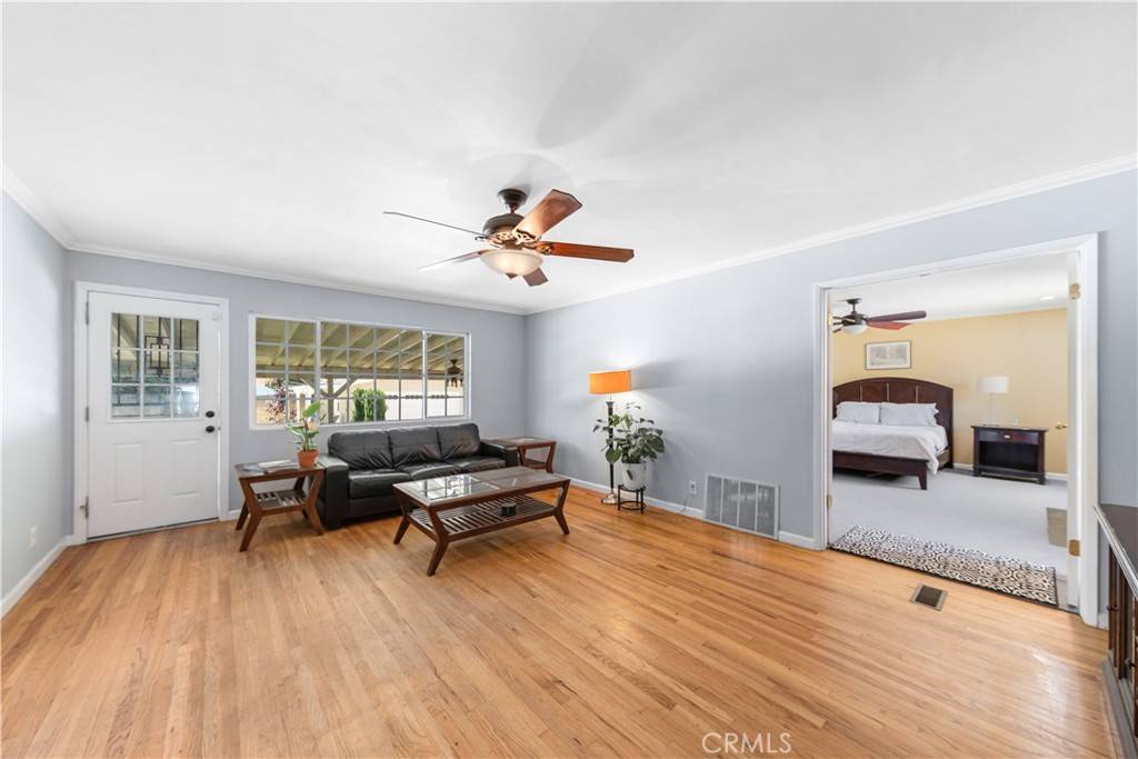Glendora, CA 91741,644 E Mountain View AVE