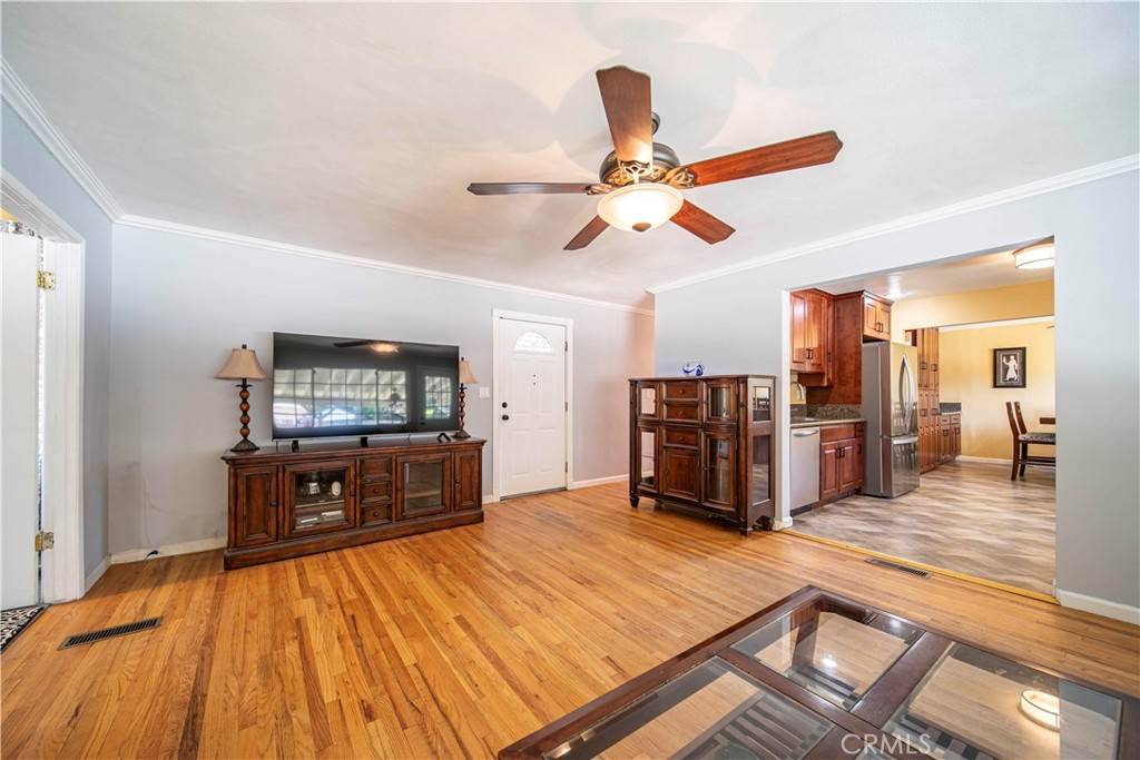 Glendora, CA 91741,644 E Mountain View AVE