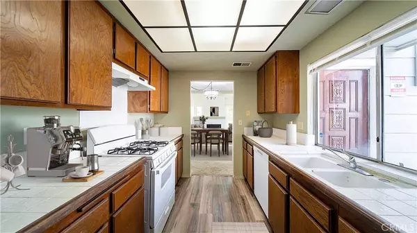 West Covina, CA 91792,1405 Oahu ST