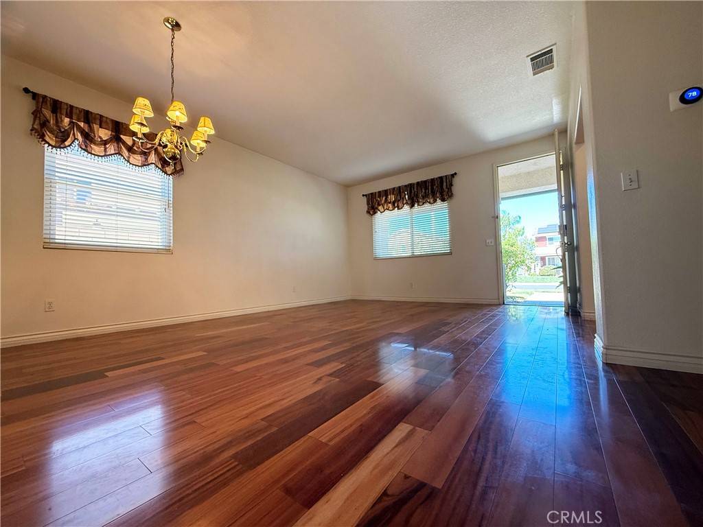 Eastvale, CA 92880,6425 Marigold ST