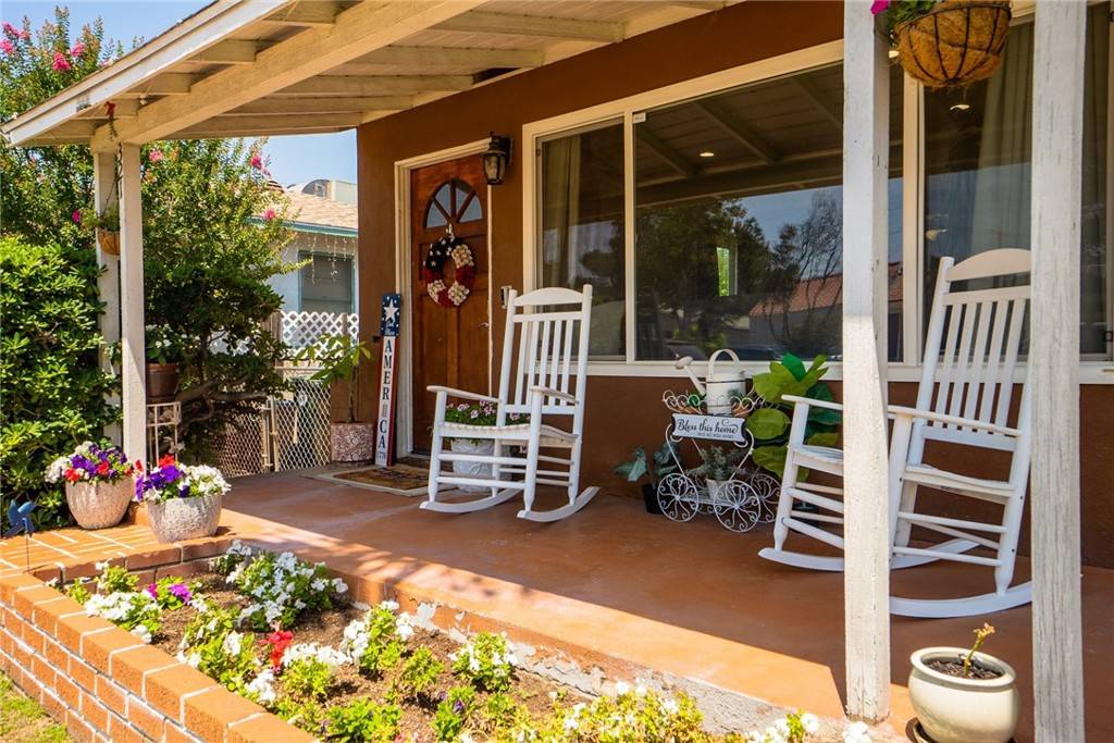 Rialto, CA 92376,321 N Orange AVE