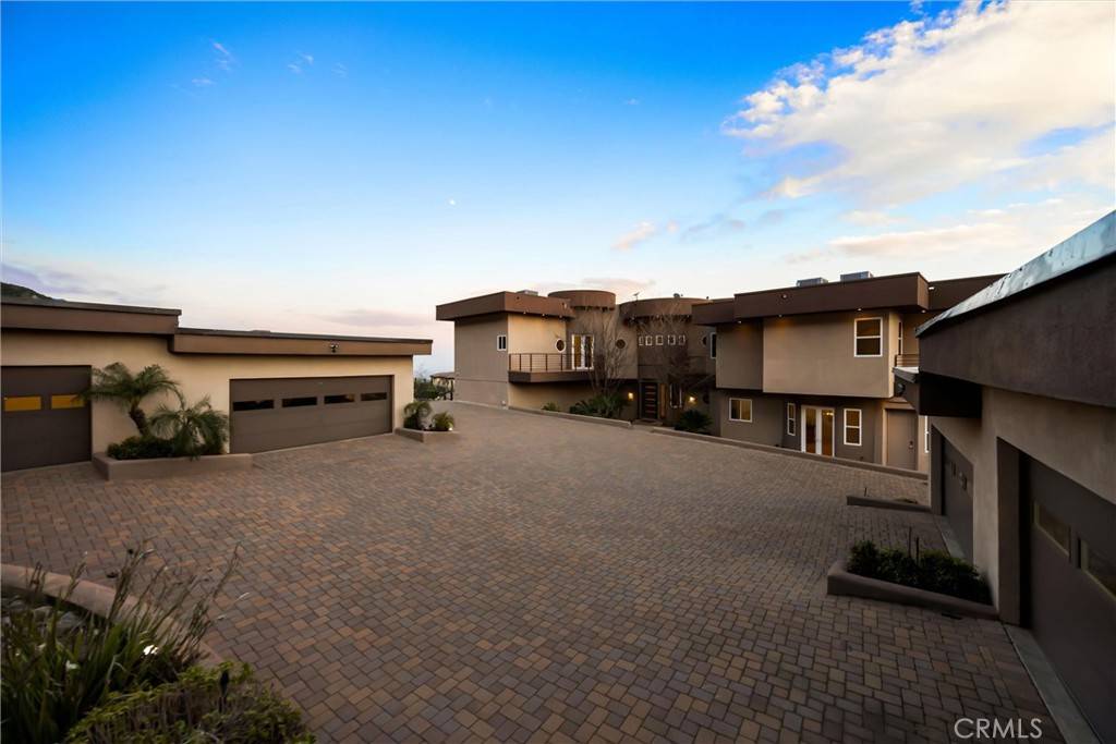 Rancho Cucamonga, CA 91737,10320 Snowdrop RD