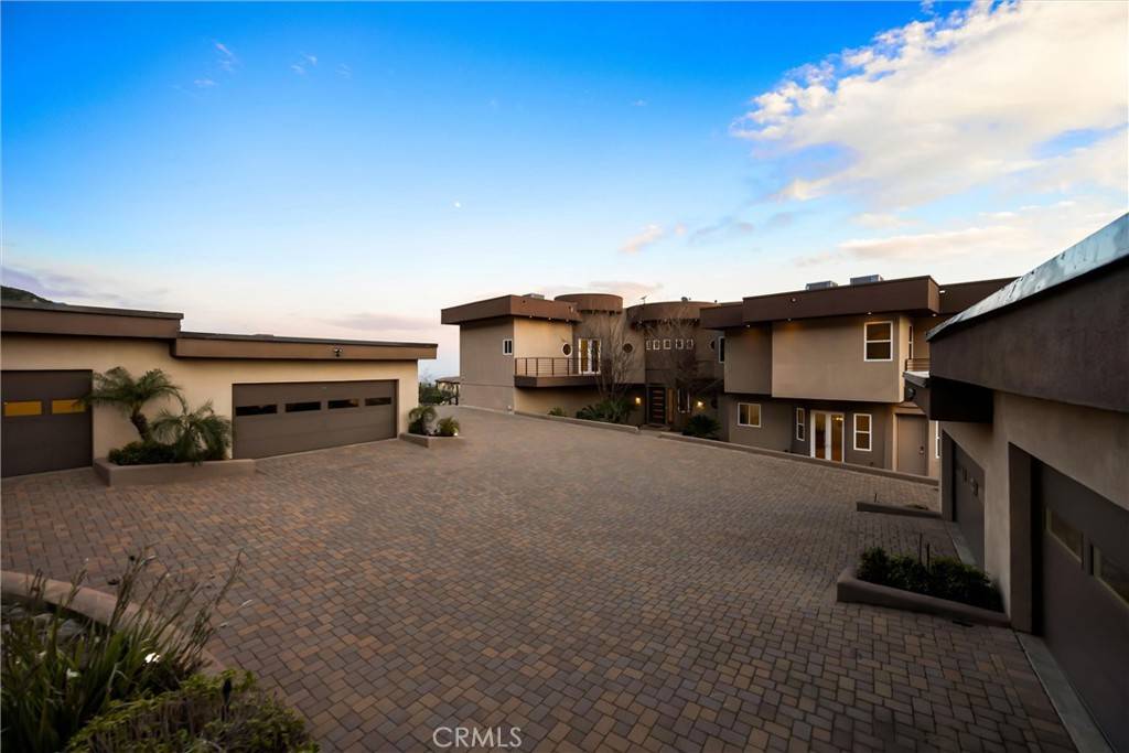 Rancho Cucamonga, CA 91737,10320 Snowdrop RD