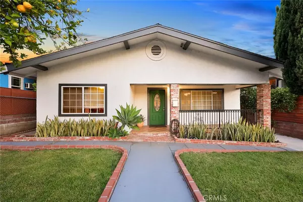 2812 silver street, Los Angeles, CA 90065