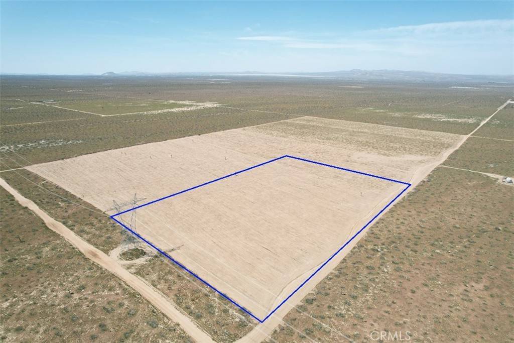 11 Vinton RD, Adelanto, CA 92301