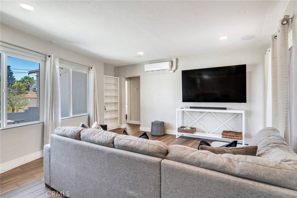 Banning, CA 92220,310 Santa Rita PL